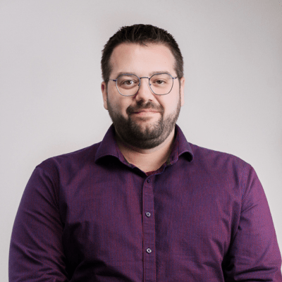 Safewatch-live-video-monitoring- team-general manager